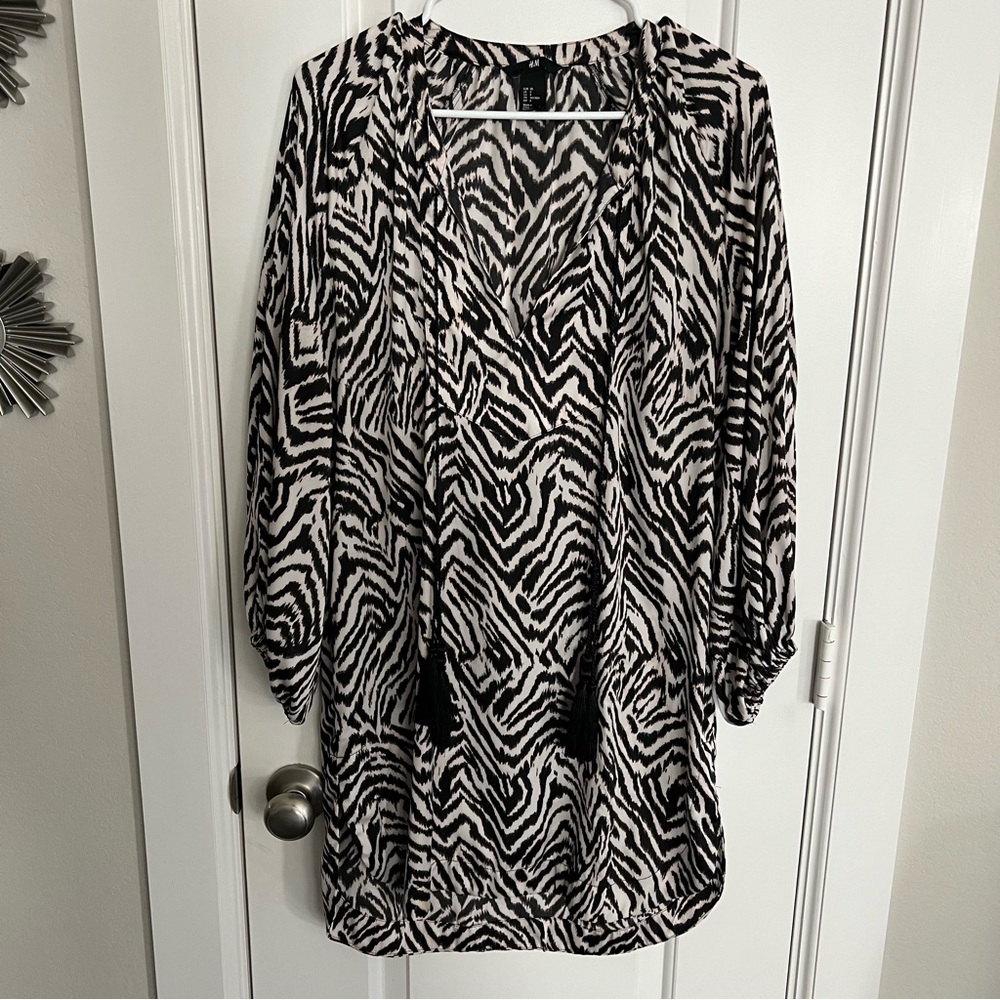 H&M Zebra Print Tunic/Dress Size 8